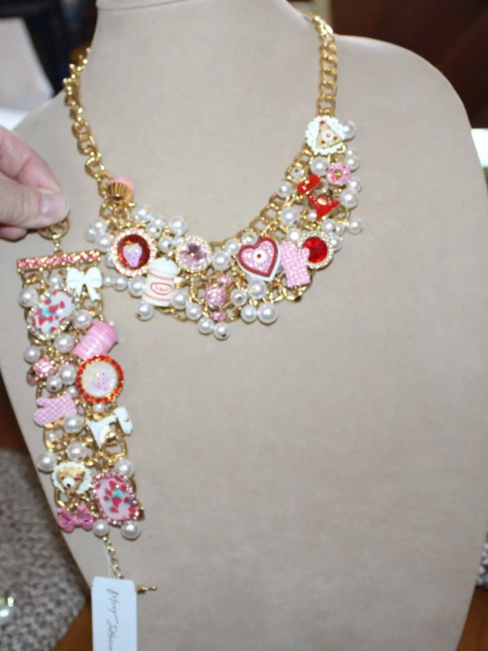 NWT Betsey Johnson Baking Bib Necklace and matching Bracelet FABULOUS!! - Picture 2 of 13
